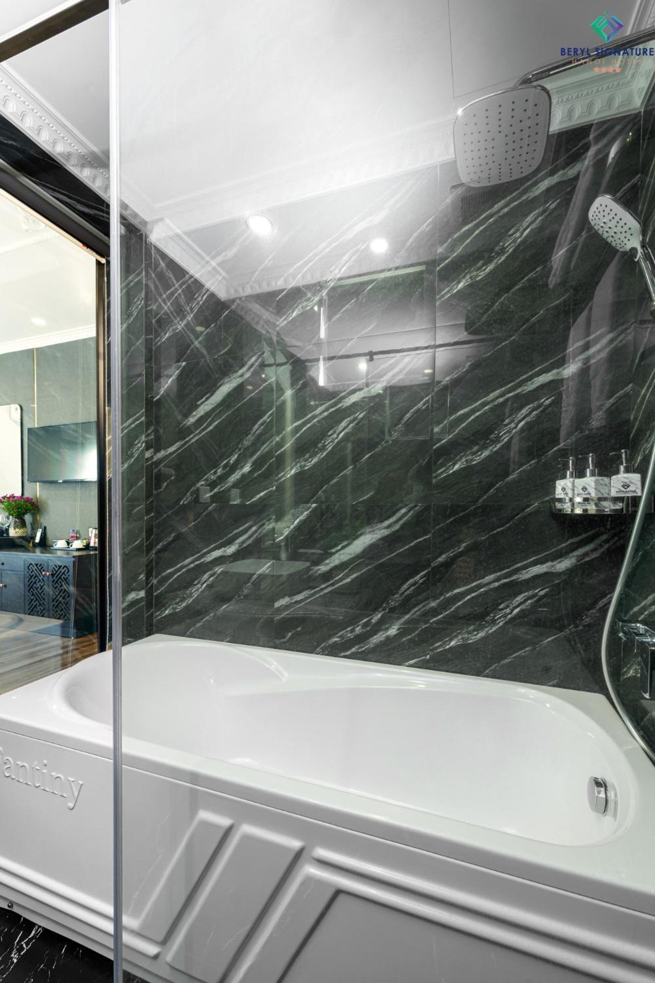 האנוי Beryl Signature Hotel & Travel מראה חיצוני תמונה